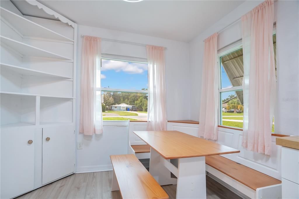 En Venta: $229,000 (2 camas, 1 baños, 1248 Pies cuadrados)
