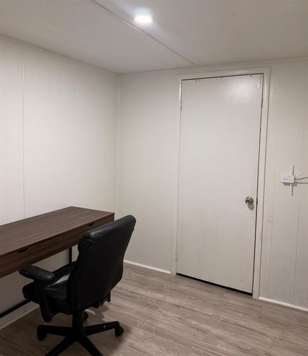 На продажу: $155,000 (2 спален, 2 ванн, 864 Квадратных фут)