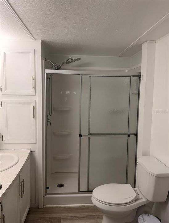 На продажу: $155,000 (2 спален, 2 ванн, 864 Квадратных фут)