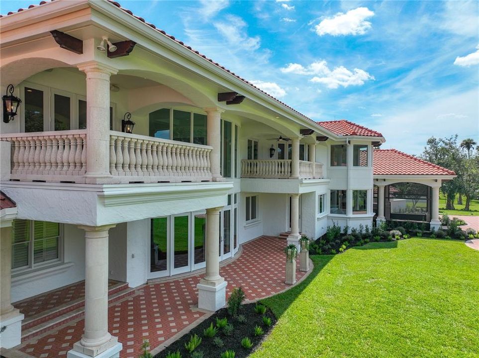 На продажу: $3,995,000 (6 спален, 7 ванн, 10059 Квадратных фут)