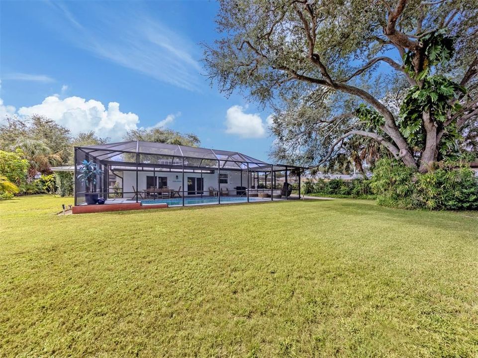 En Venta: $989,000 (3 camas, 3 baños, 1680 Pies cuadrados)