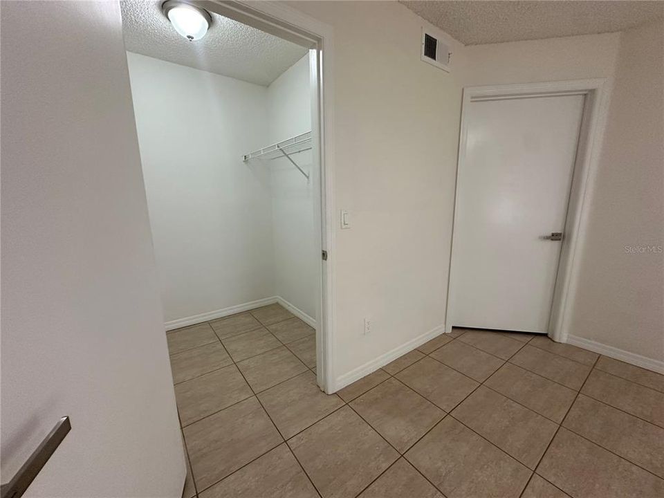 For Rent: $1,600 (2 beds, 2 baths, 1026 Square Feet)