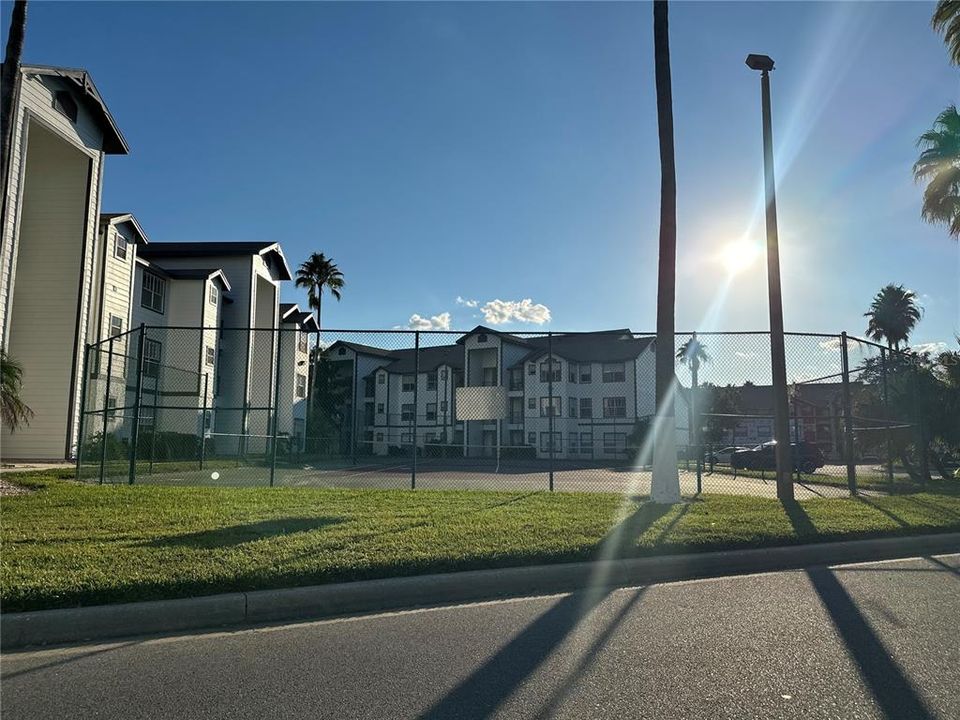 For Rent: $1,600 (2 beds, 2 baths, 1026 Square Feet)