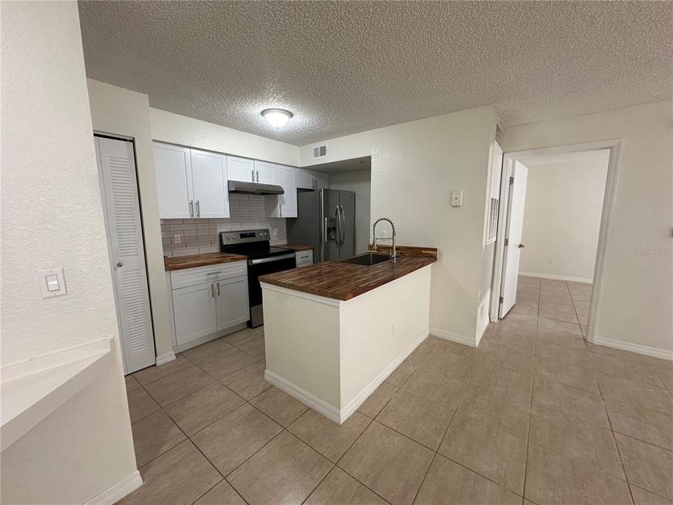 For Rent: $1,600 (2 beds, 2 baths, 1026 Square Feet)