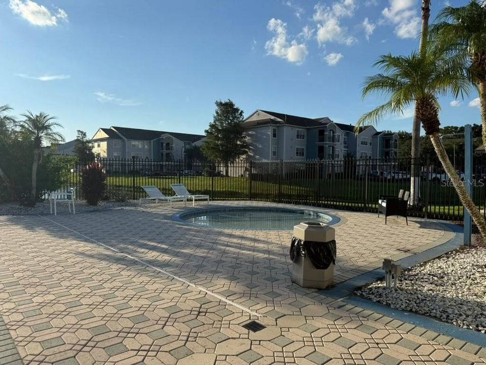 For Rent: $1,600 (2 beds, 2 baths, 1026 Square Feet)