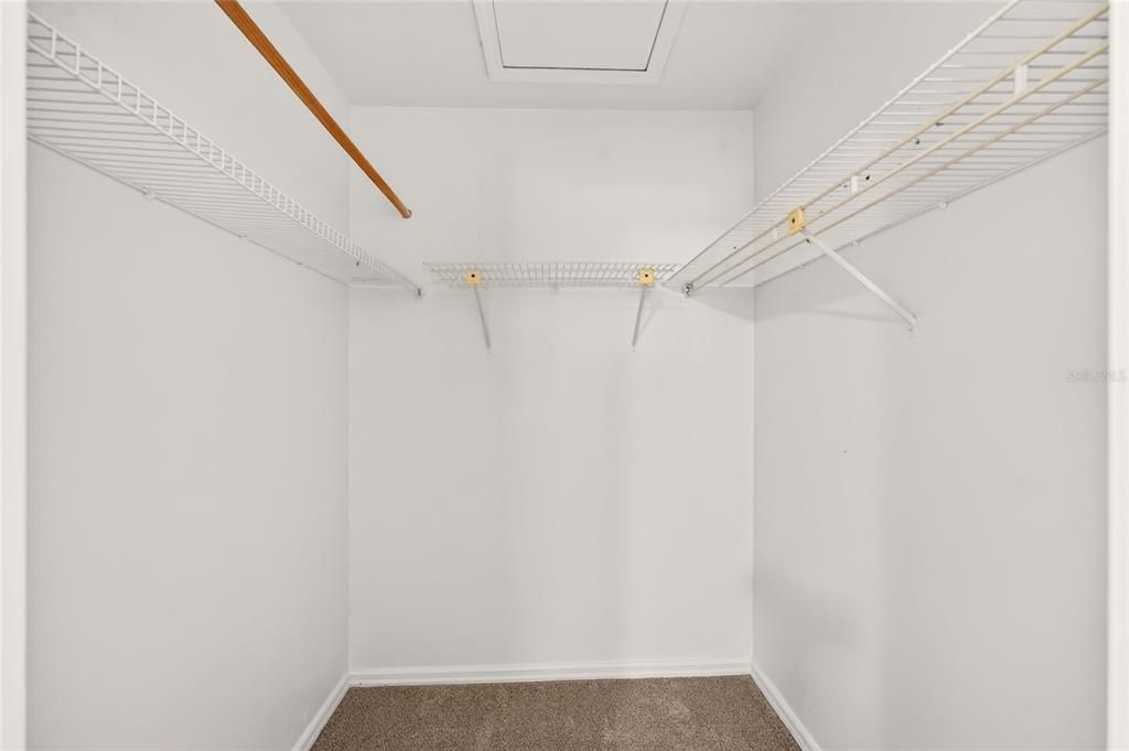 En Venta: $177,000 (3 camas, 3 baños, 1370 Pies cuadrados)