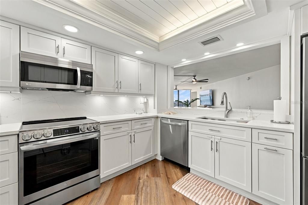 For Sale: $849,000 (3 beds, 3 baths, 1830 Square Feet)