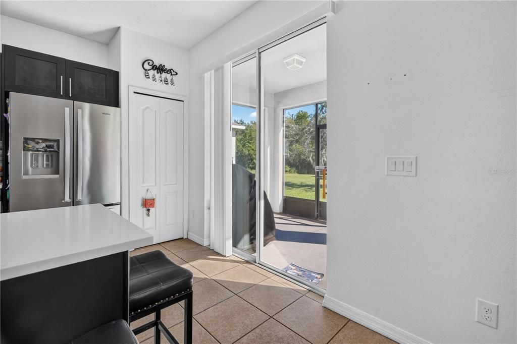 For Sale: $409,900 (3 beds, 2 baths, 1525 Square Feet)