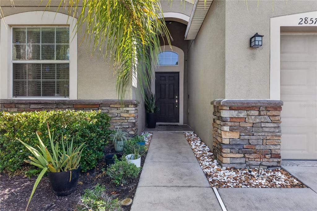 For Sale: $409,900 (3 beds, 2 baths, 1525 Square Feet)