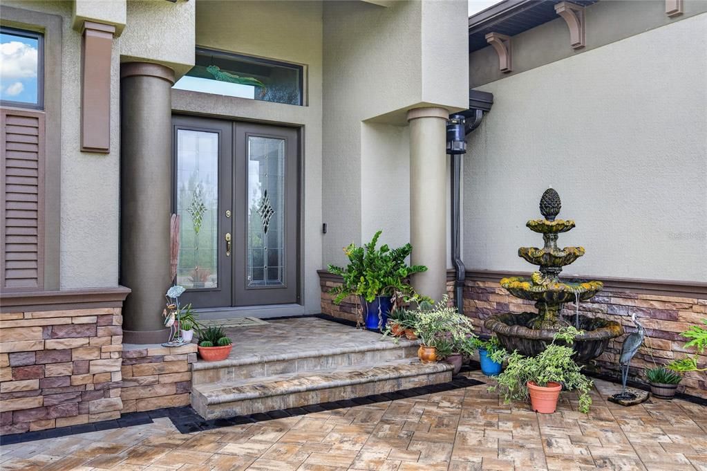 En Venta: $725,000 (3 camas, 2 baños, 1818 Pies cuadrados)