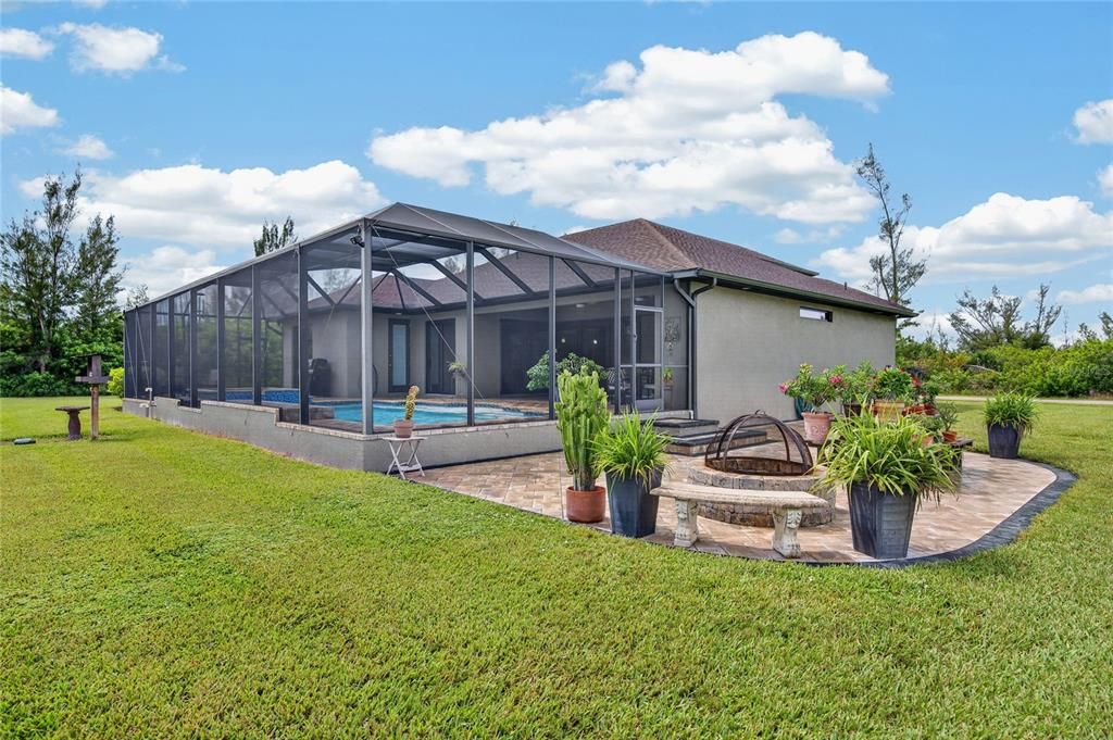 En Venta: $725,000 (3 camas, 2 baños, 1818 Pies cuadrados)
