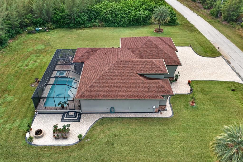 En Venta: $725,000 (3 camas, 2 baños, 1818 Pies cuadrados)