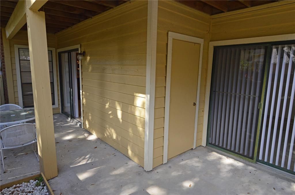 For Rent: $1,450 (1 beds, 1 baths, 822 Square Feet)
