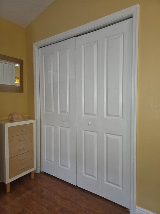 For Rent: $1,200 (0 beds, 1 baths, 440 Square Feet)