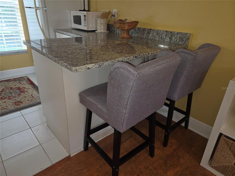 For Rent: $1,200 (0 beds, 1 baths, 440 Square Feet)