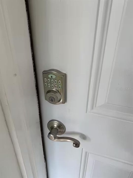 En Venta: $750,000 (4 camas, 2 baños, 2152 Pies cuadrados)