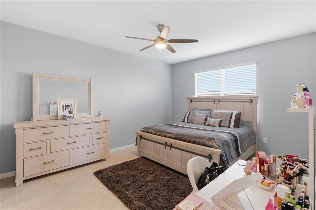 For Sale: $535,000 (4 beds, 2 baths, 2420 Square Feet)