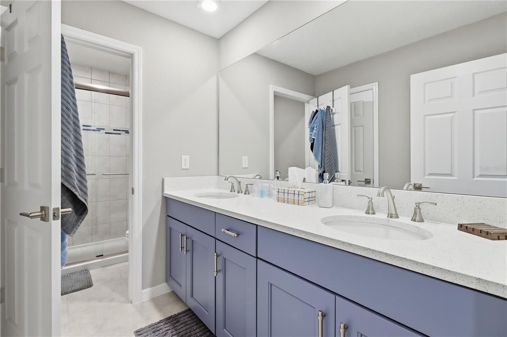 For Sale: $535,000 (4 beds, 2 baths, 2420 Square Feet)