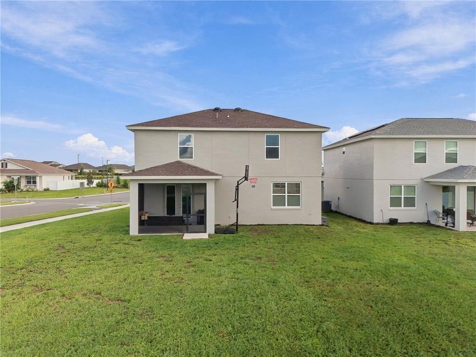 For Sale: $535,000 (4 beds, 2 baths, 2420 Square Feet)