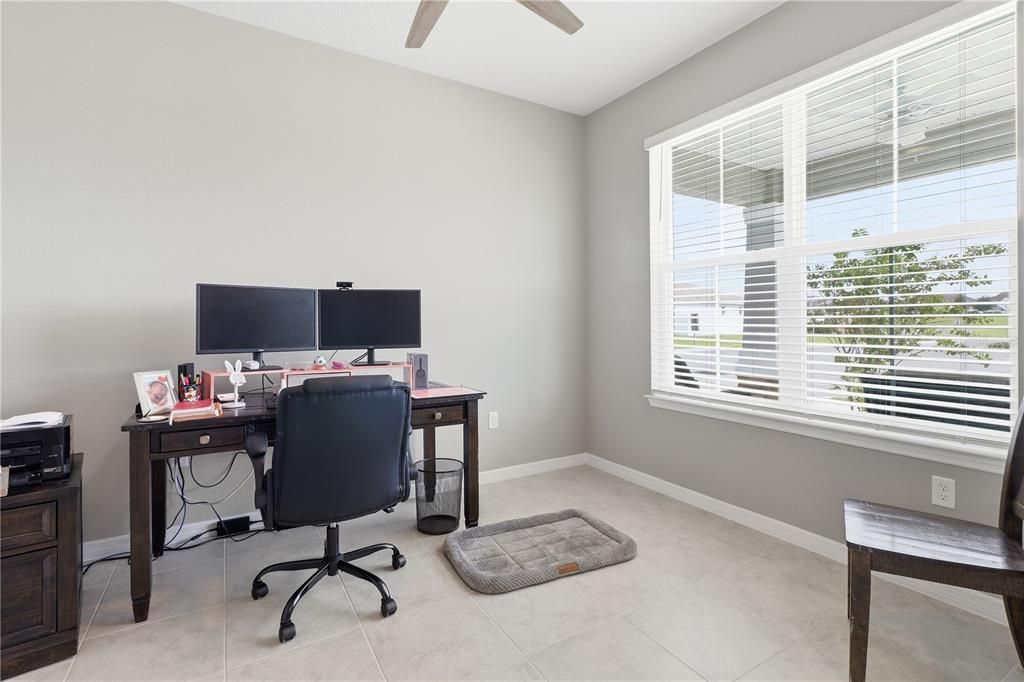 For Sale: $535,000 (4 beds, 2 baths, 2420 Square Feet)