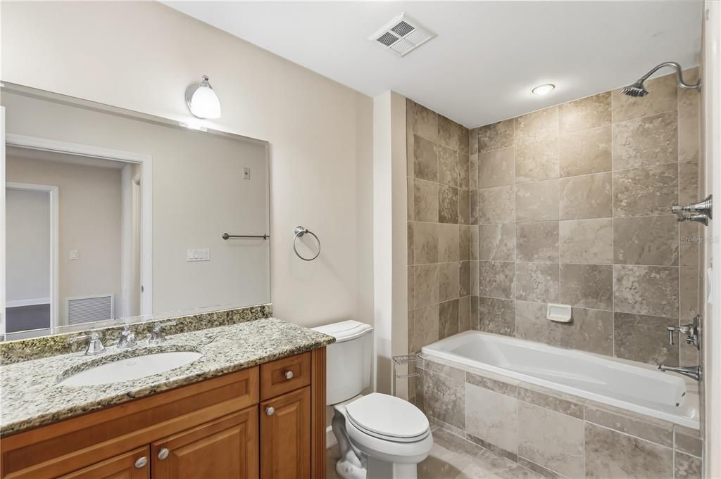 В аренду: $2,900 (2 спален, 2 ванн, 1359 Квадратных фут)