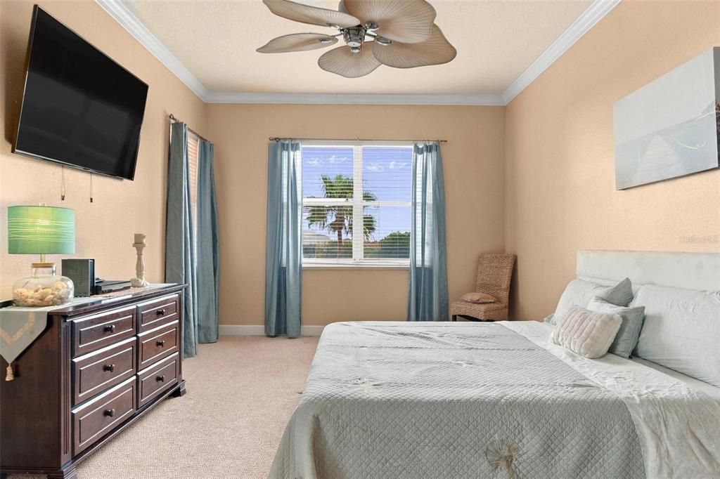 For Sale: $419,000 (3 beds, 2 baths, 1696 Square Feet)