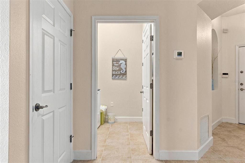 For Sale: $419,000 (3 beds, 2 baths, 1696 Square Feet)