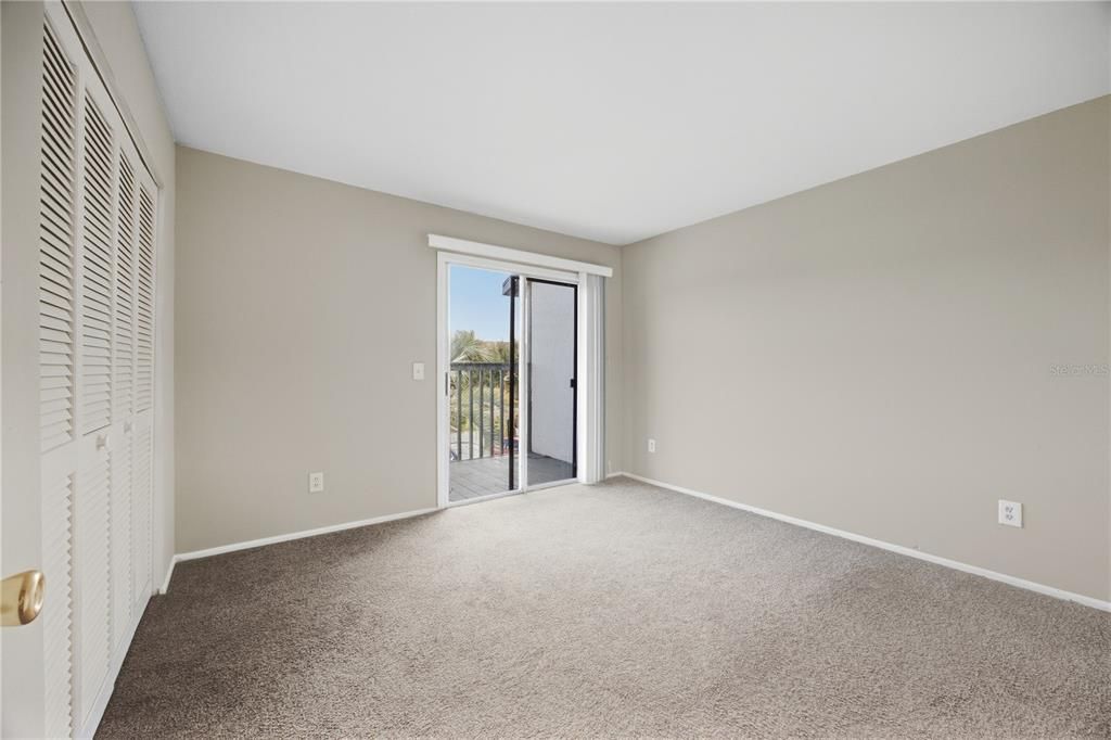 For Rent: $1,650 (3 beds, 2 baths, 1088 Square Feet)