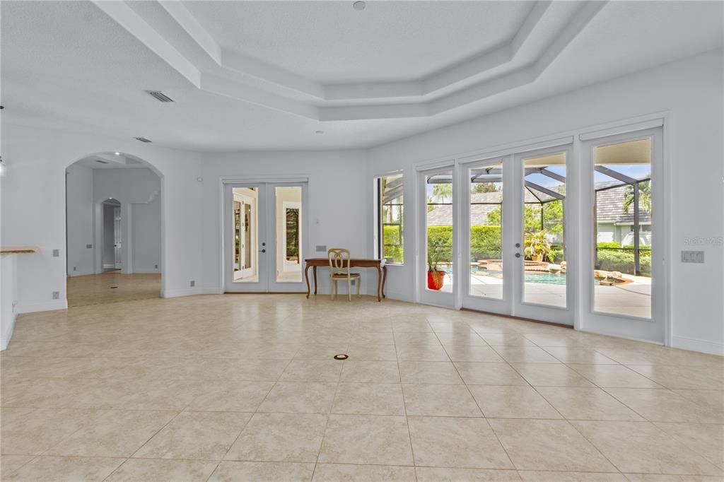 На продажу: $1,895,000 (3 спален, 3 ванн, 4178 Квадратных фут)