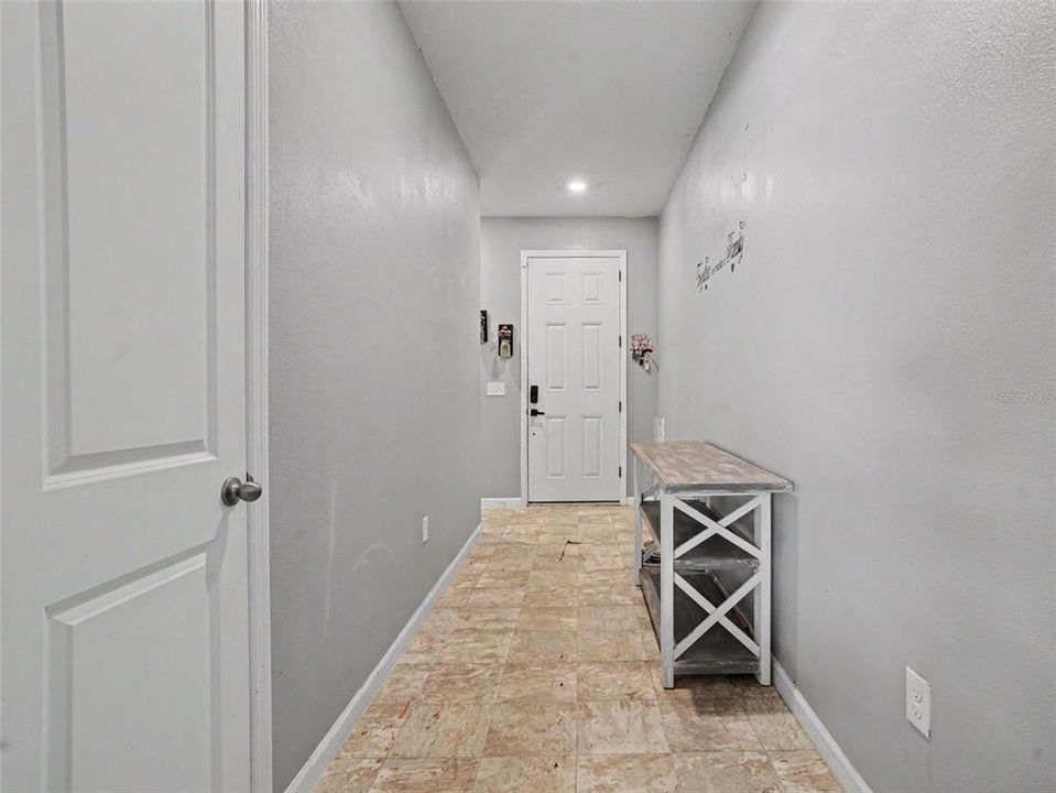 For Sale: $300,000 (3 beds, 2 baths, 1437 Square Feet)