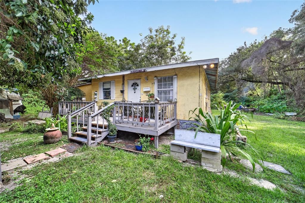 For Sale: $199,000 (3 beds, 1 baths, 1416 Square Feet)