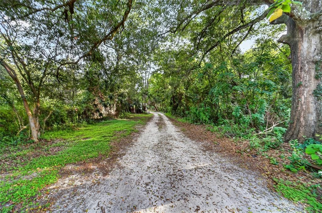 For Sale: $199,000 (3 beds, 1 baths, 1416 Square Feet)