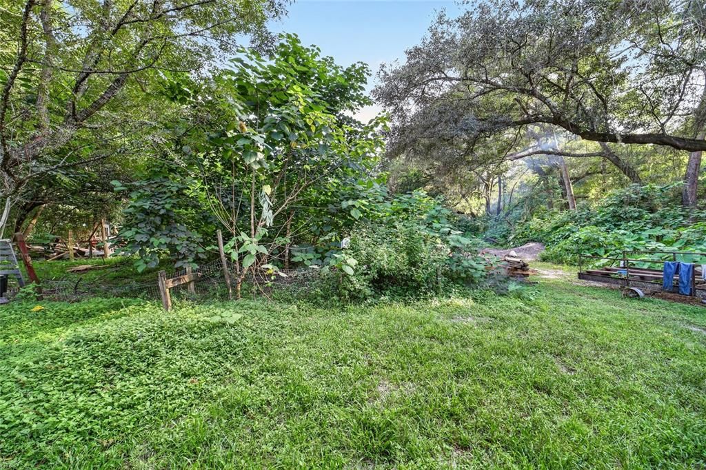 For Sale: $199,000 (3 beds, 1 baths, 1416 Square Feet)