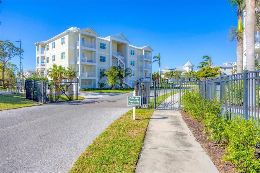 For Sale: $419,000 (3 beds, 2 baths, 1854 Square Feet)