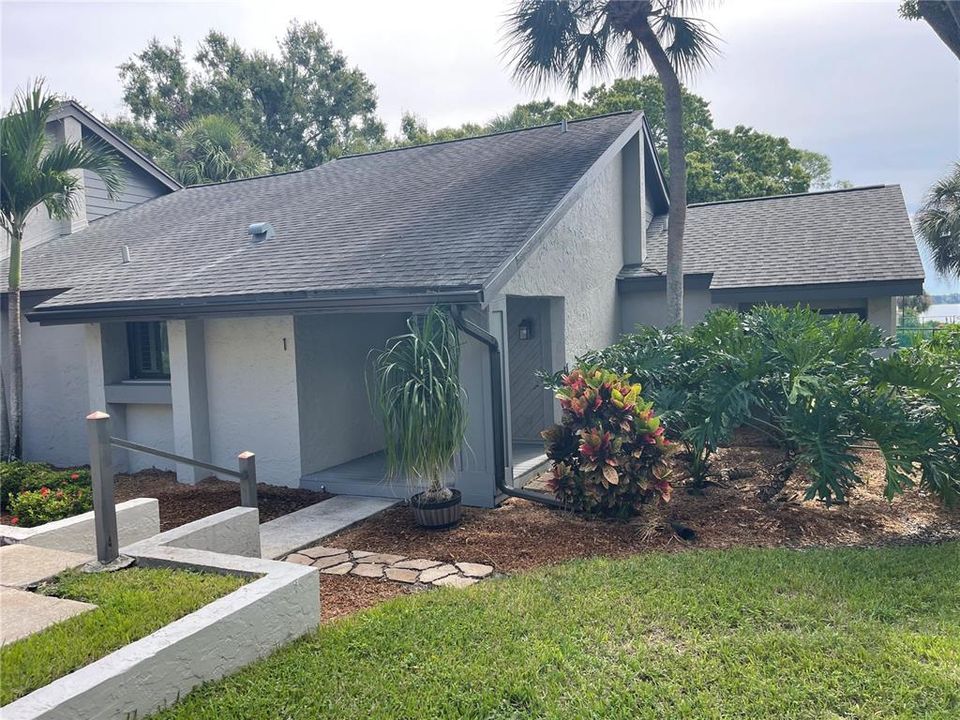En Venta: $199,500 (2 camas, 1 baños, 1100 Pies cuadrados)