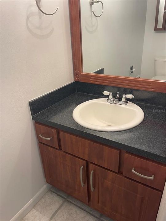En Venta: $199,500 (2 camas, 1 baños, 1100 Pies cuadrados)