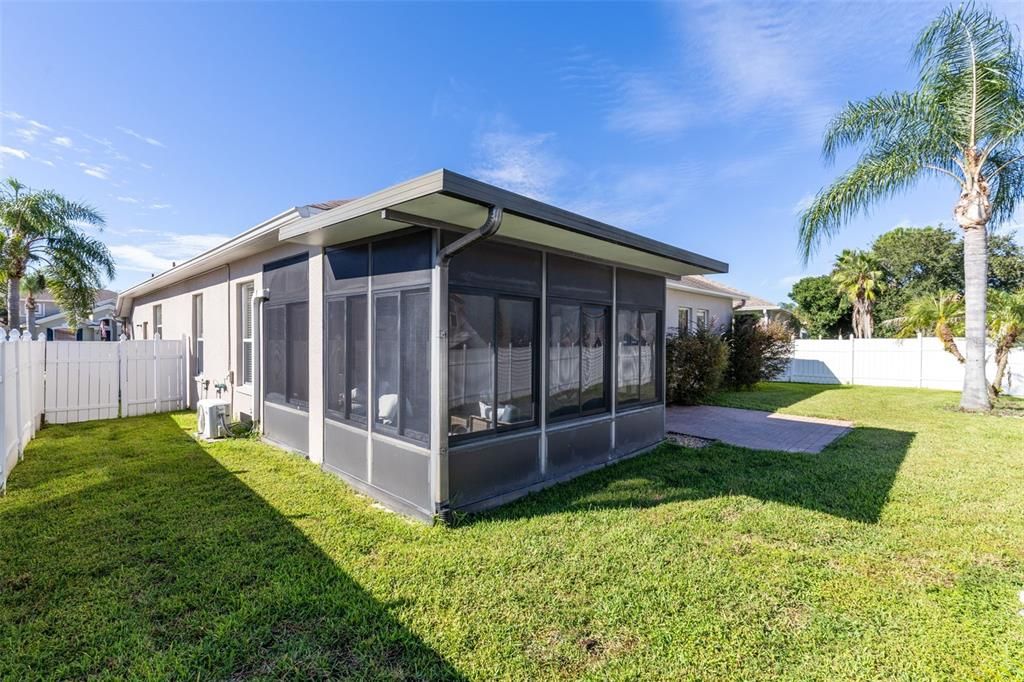 En Venta: $520,000 (4 camas, 2 baños, 2123 Pies cuadrados)