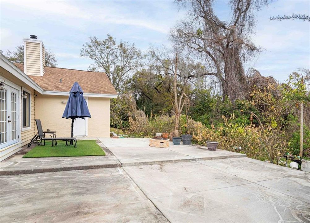For Sale: $435,000 (4 beds, 3 baths, 2238 Square Feet)