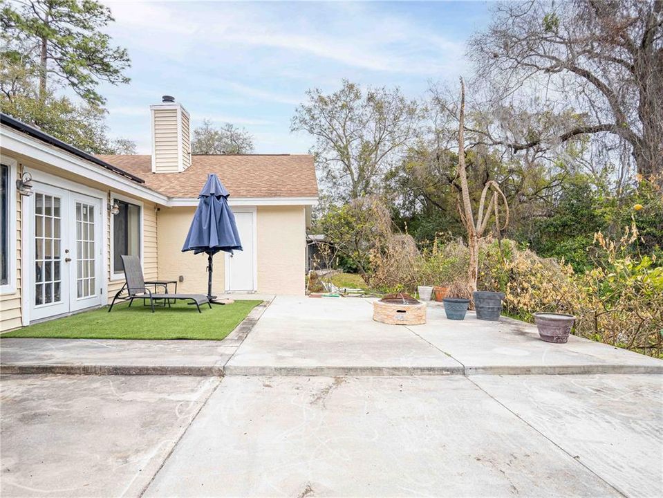 For Sale: $435,000 (4 beds, 3 baths, 2238 Square Feet)