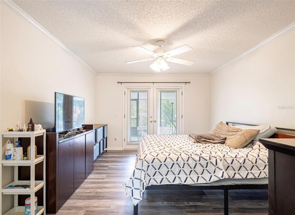 For Sale: $435,000 (4 beds, 3 baths, 2238 Square Feet)