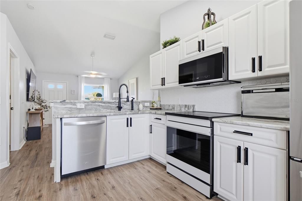 En Venta: $369,500 (2 camas, 2 baños, 1107 Pies cuadrados)