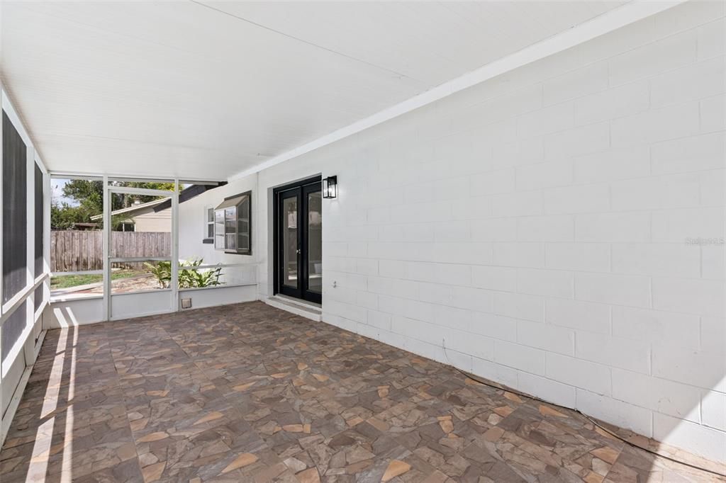 En Venta: $405,000 (3 camas, 2 baños, 1410 Pies cuadrados)