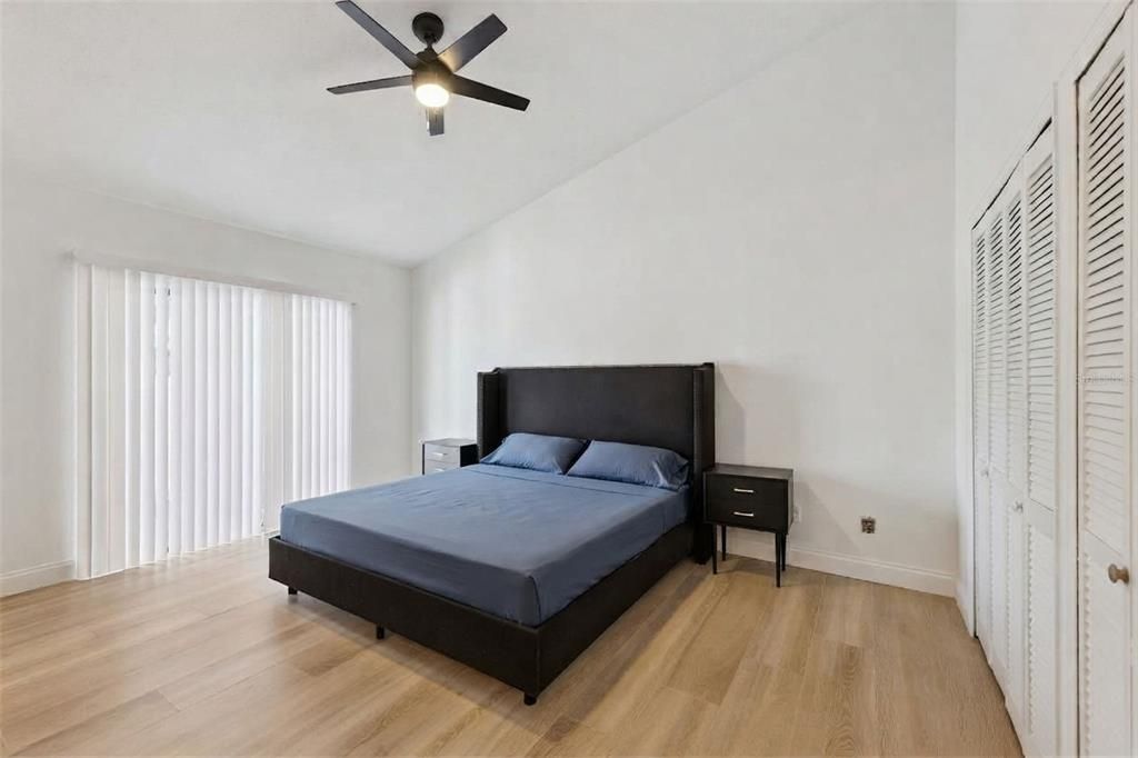 En Venta: $405,000 (3 camas, 2 baños, 1410 Pies cuadrados)