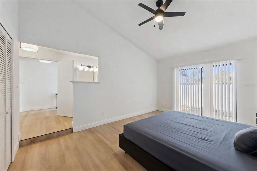 En Venta: $405,000 (3 camas, 2 baños, 1410 Pies cuadrados)