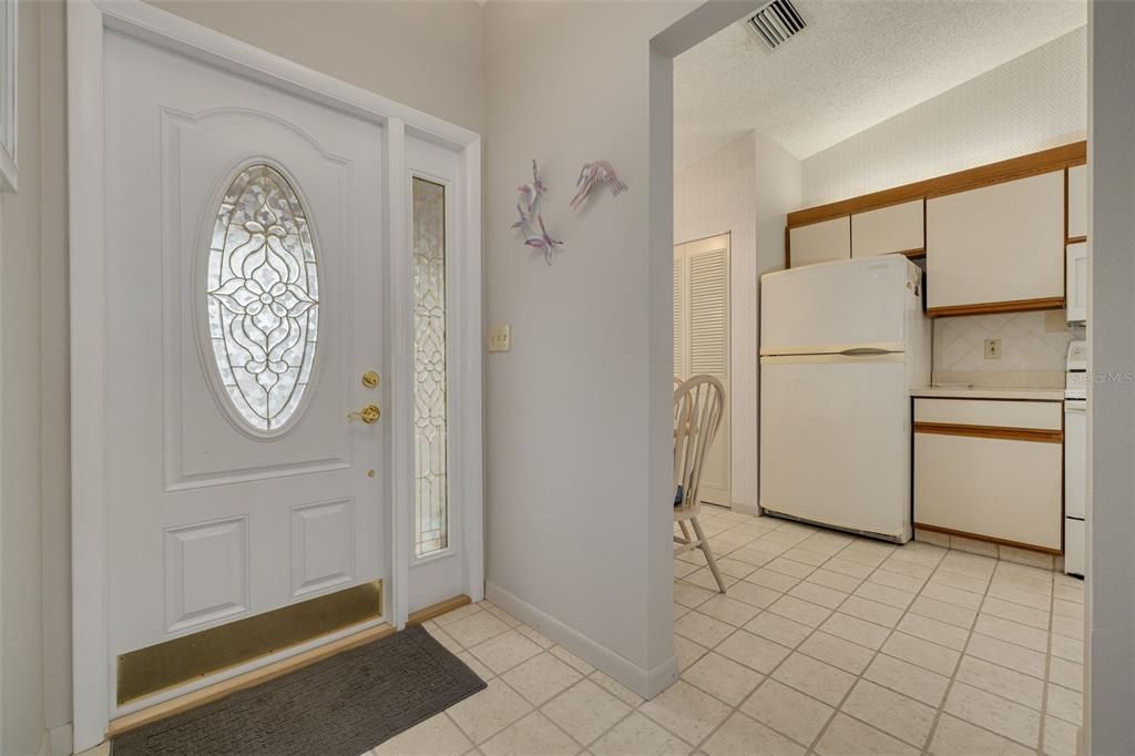 For Sale: $245,000 (2 beds, 2 baths, 1200 Square Feet)