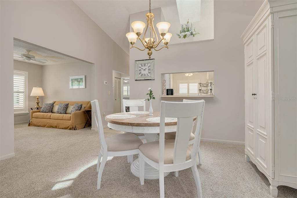 For Sale: $245,000 (2 beds, 2 baths, 1200 Square Feet)