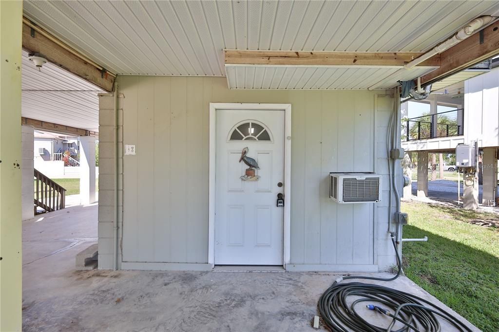 For Sale: $499,000 (3 beds, 1 baths, 1056 Square Feet)