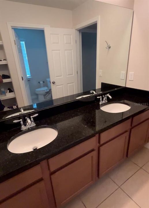 For Sale: $669,990 (5 beds, 3 baths, 2911 Square Feet)