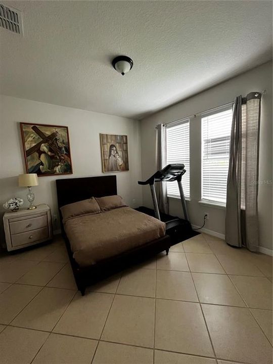 For Sale: $669,990 (5 beds, 3 baths, 2911 Square Feet)