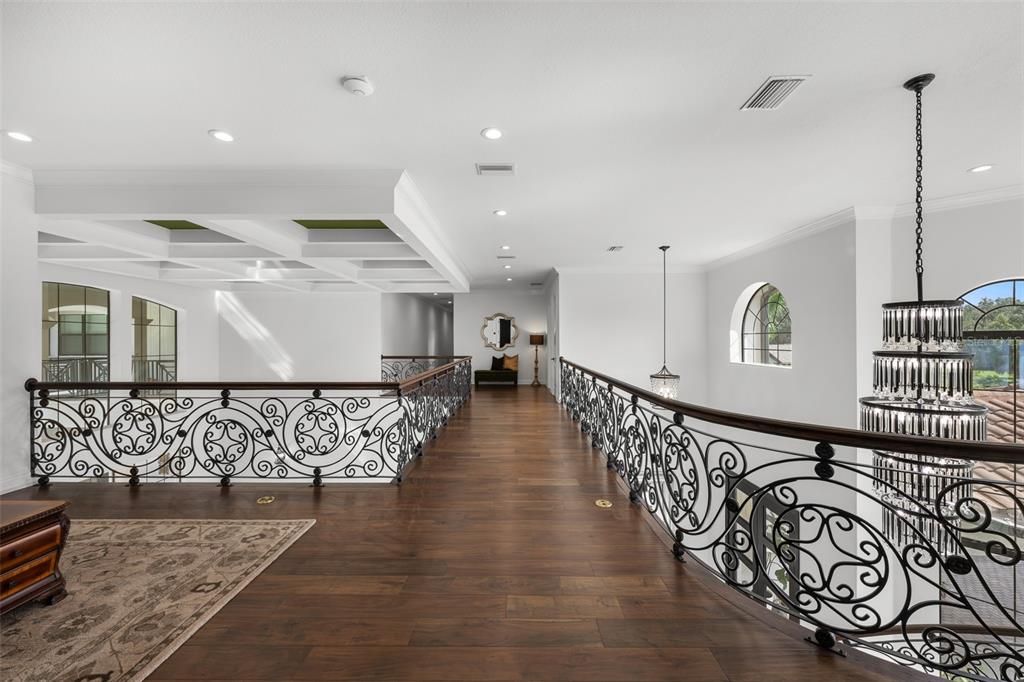 For Sale: $6,895,000 (6 beds, 6 baths, 9474 Square Feet)